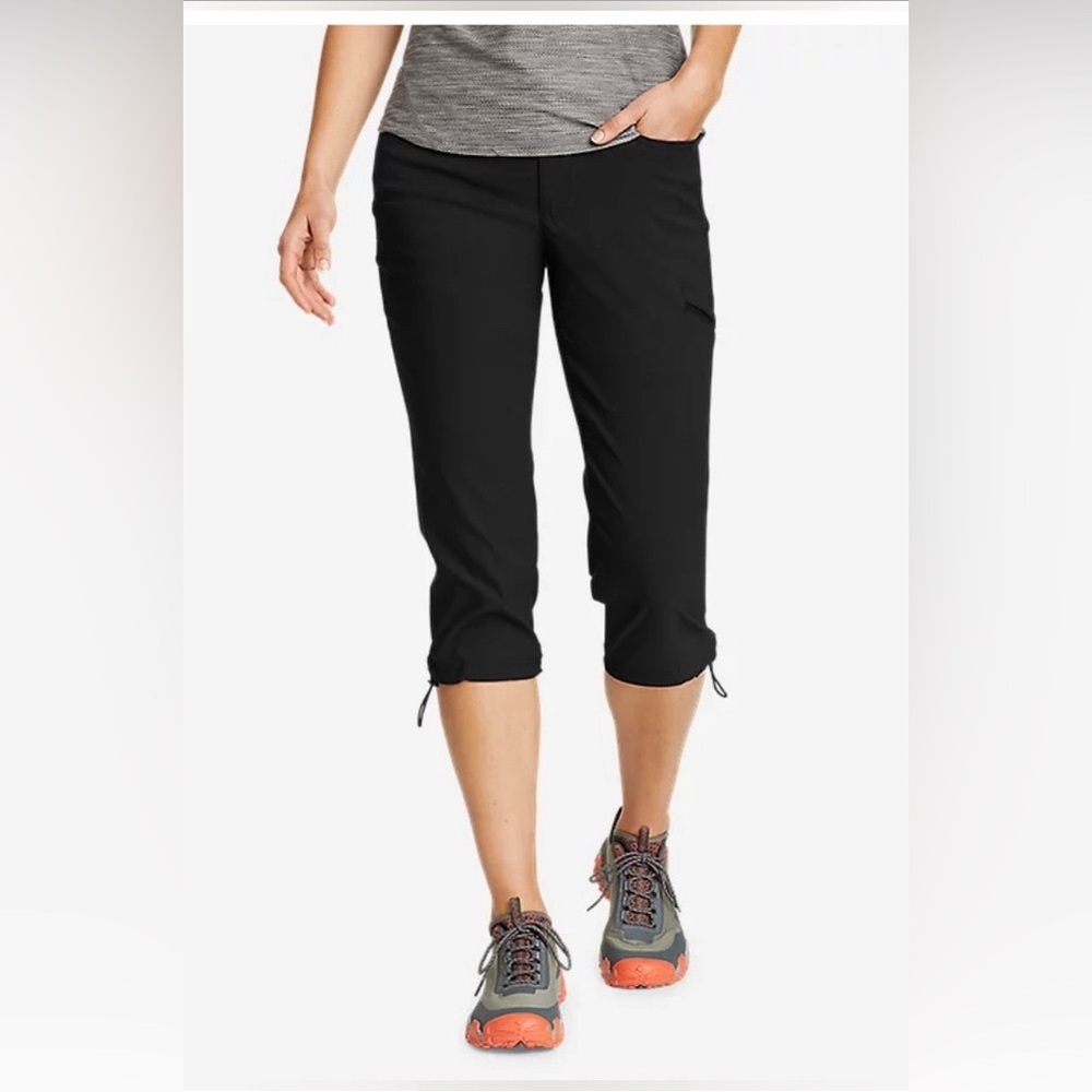 Eddie Bauer women tech Capri pant
